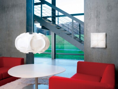 Fotograferne Mikkel & Thomas Aps.
Edisonsvej 5
5000 Odense C.
66 10 18 00
www.mikkelogthomas.dk Model 171 + 215